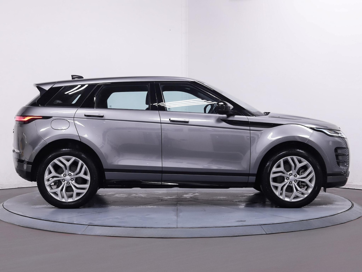 Used Land Rover Range Rover Evoque 2023 for sale - 76499980: Photo 8