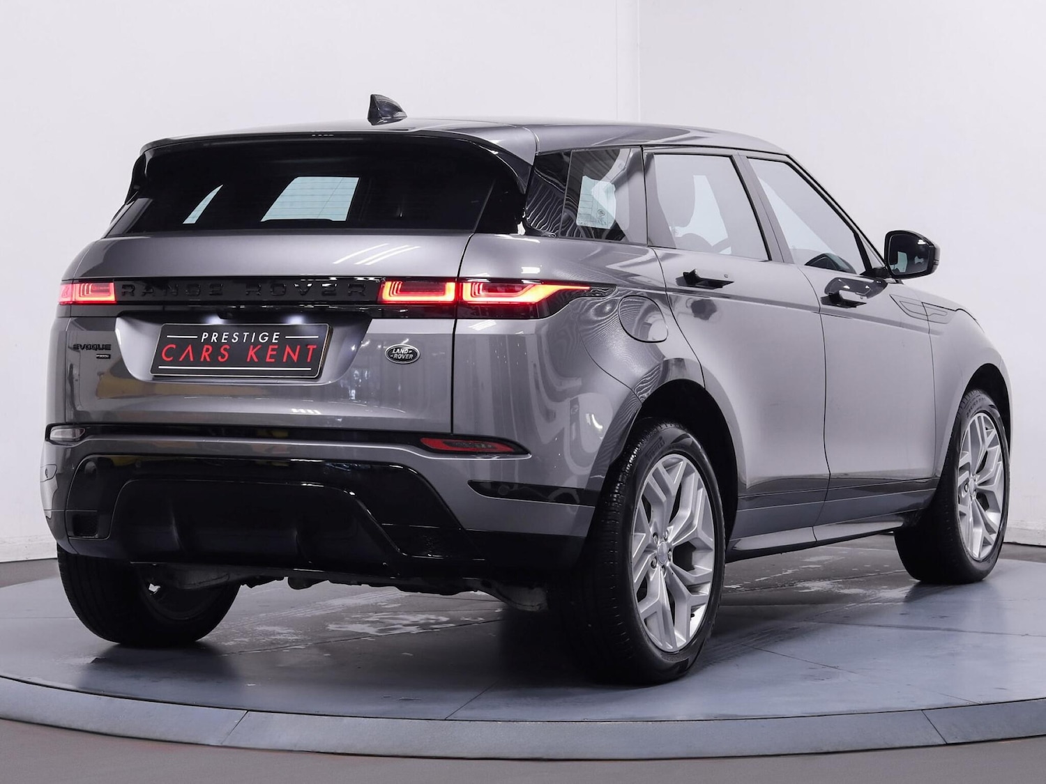 Used Land Rover Range Rover Evoque 2023 for sale - 76499980: Photo 9