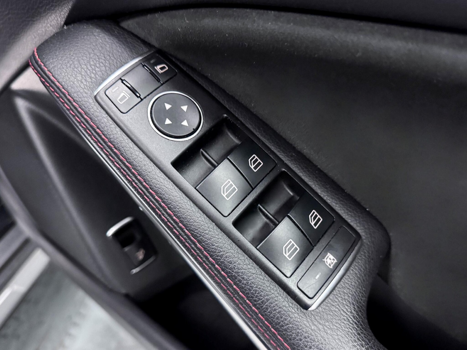 Used Mercedes-Benz GLA 2016 for sale - 77098033: Photo 16