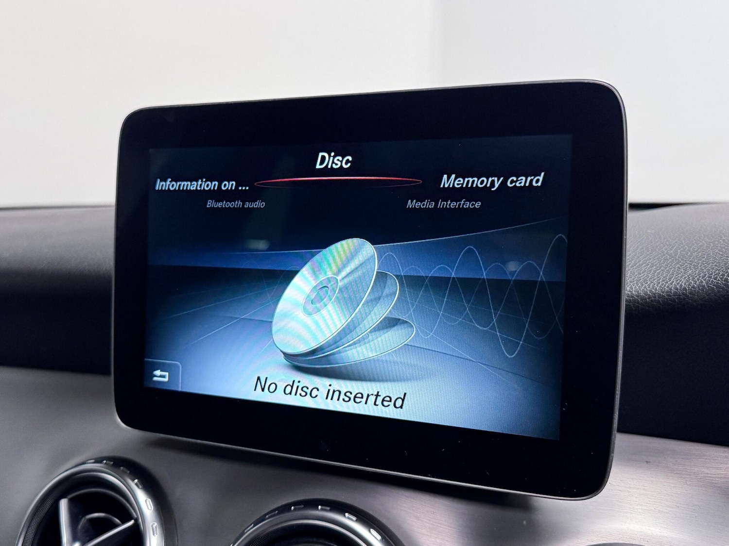 Used Mercedes-Benz GLA 2016 for sale - 77098033: Photo 44