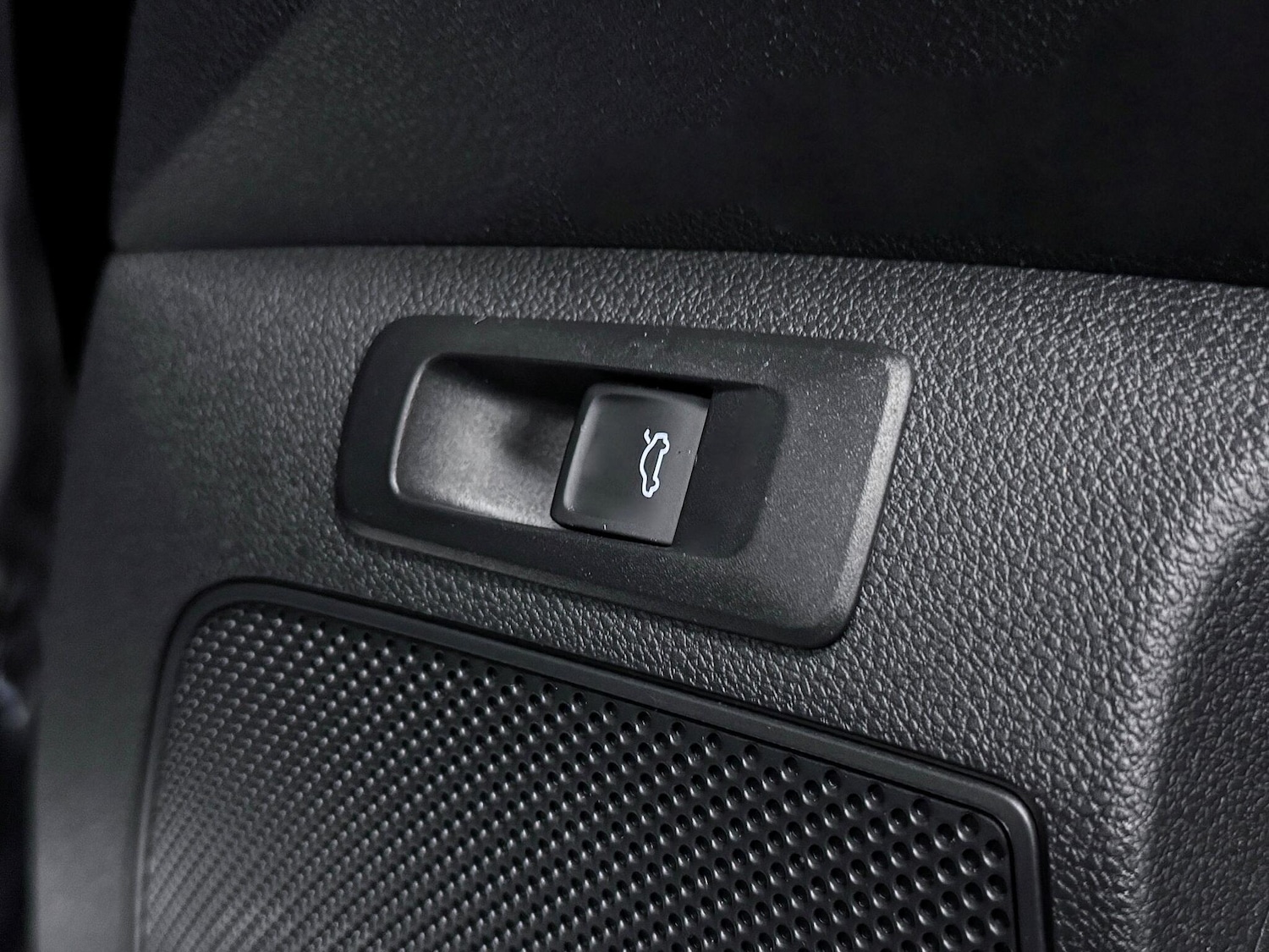 Used Skoda Karoq 2023 for sale - 77109315: Photo 17