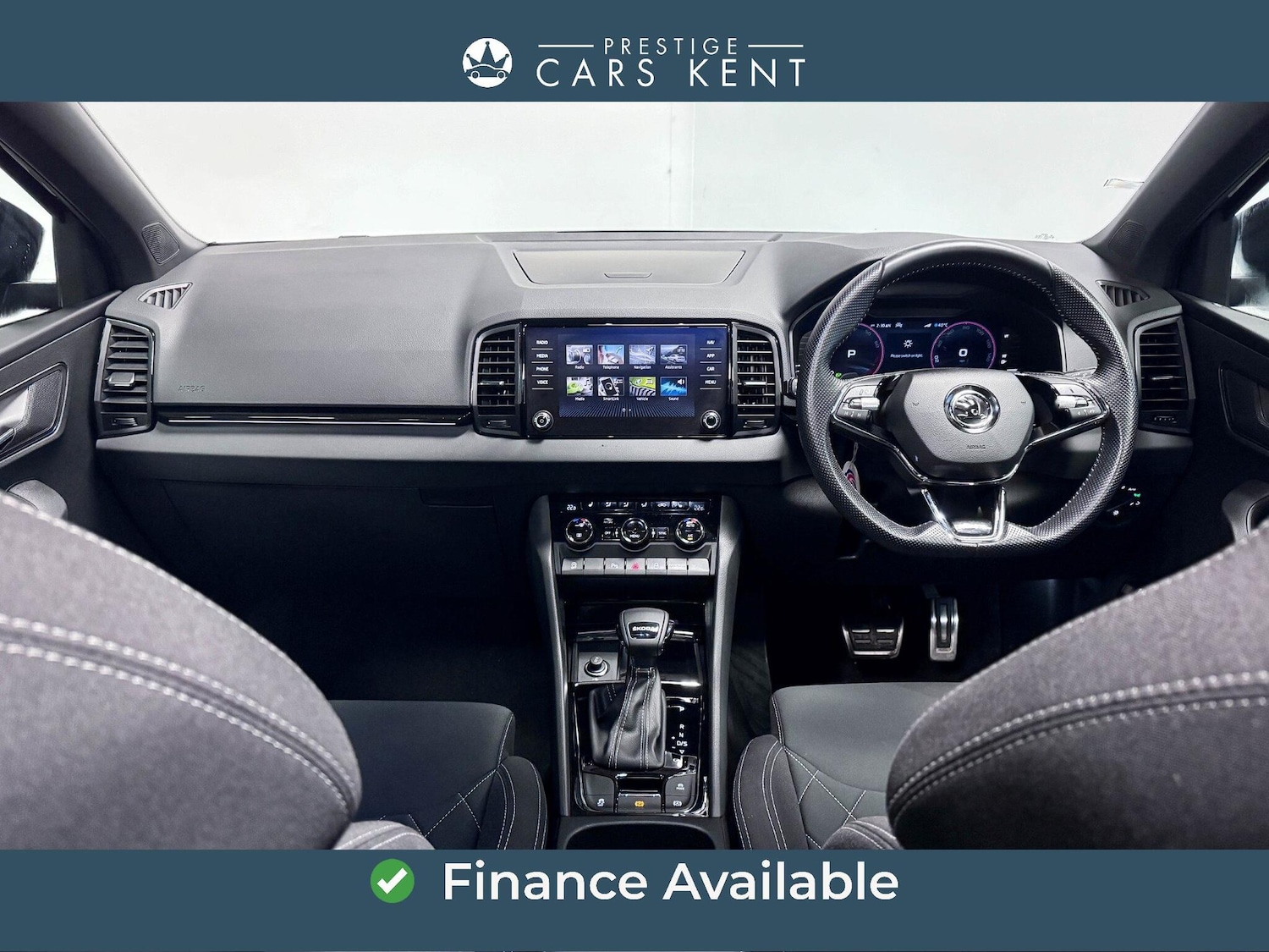 Used Skoda Karoq 2023 for sale - 77109315: Photo 2