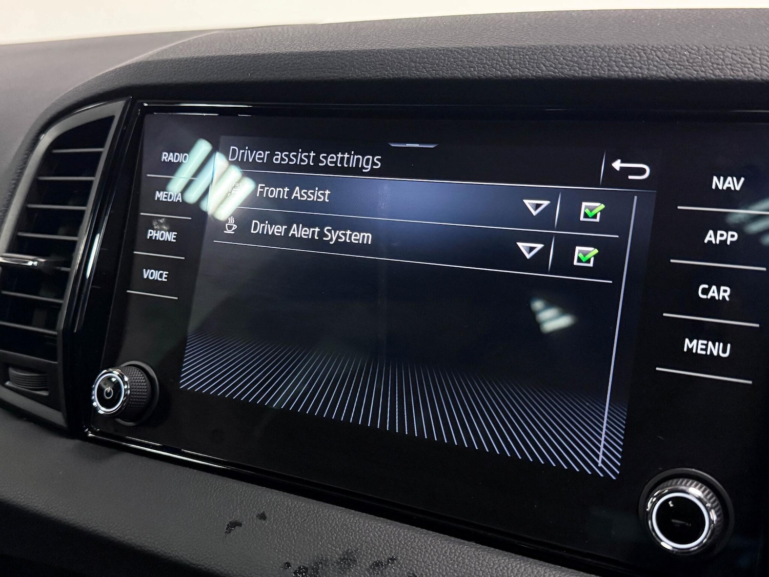 Used Skoda Karoq 2023 for sale - 77109315: Photo 45