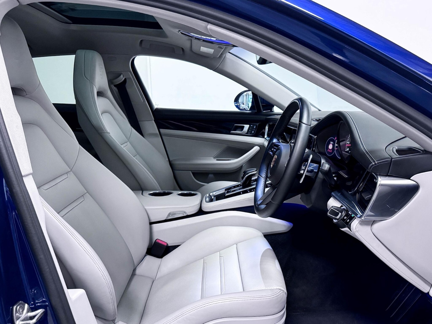 Used Porsche Panamera 2024 for sale - 76121580: Photo 26