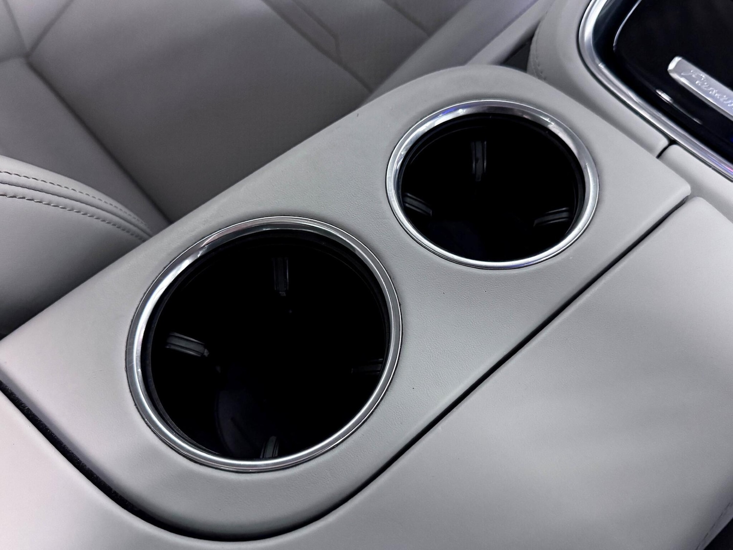 Used Porsche Panamera 2024 for sale - 76121580: Photo 33