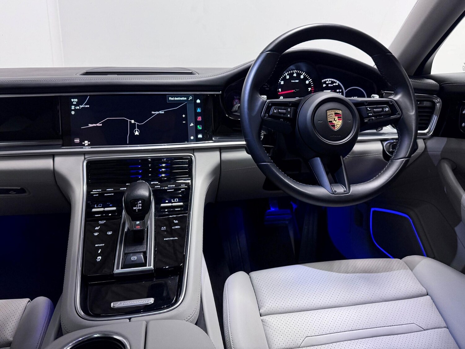 Used Porsche Panamera 2024 for sale - 76121580: Photo 44