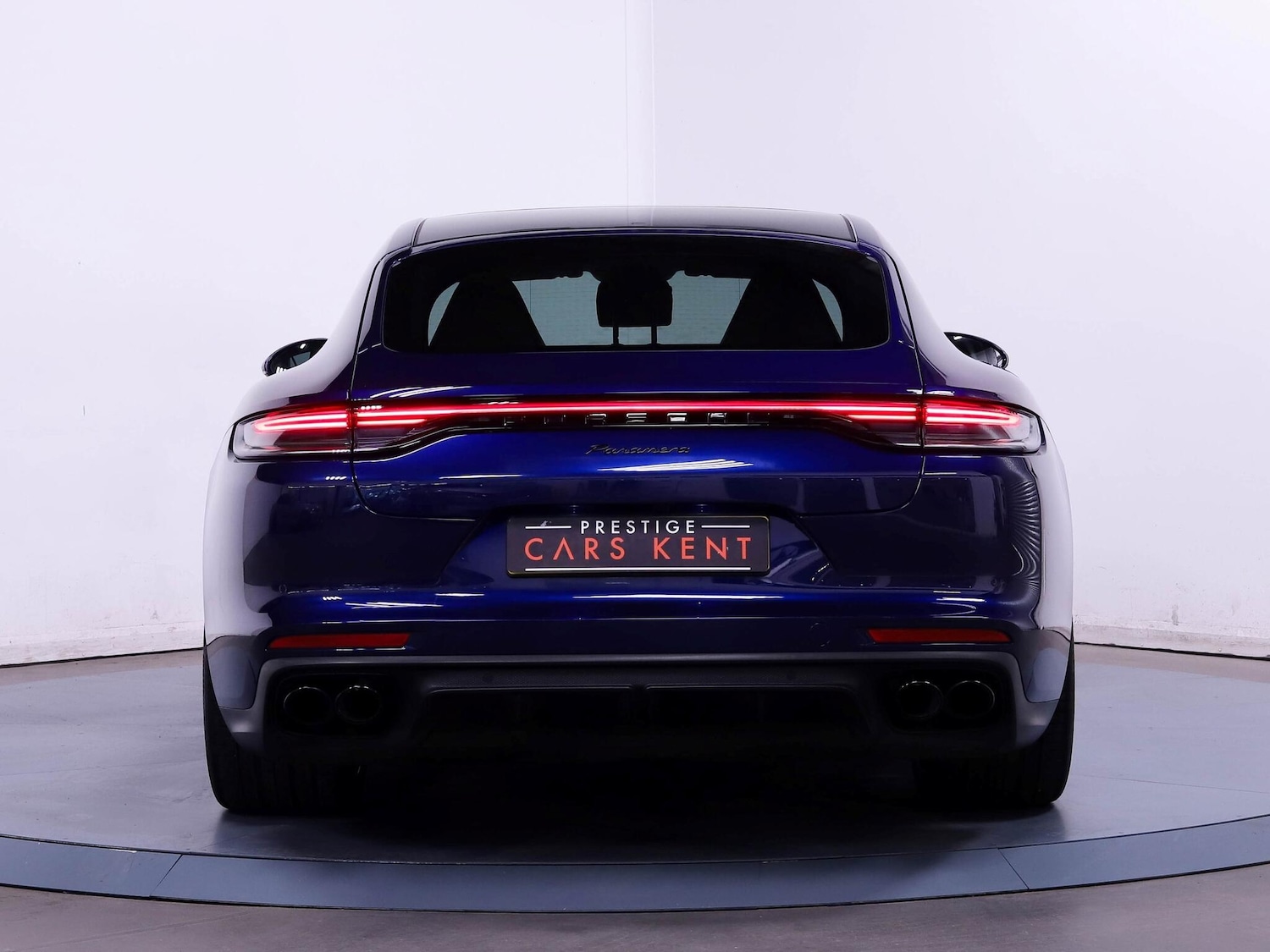 Used Porsche Panamera 2024 for sale - 76121580: Photo 8