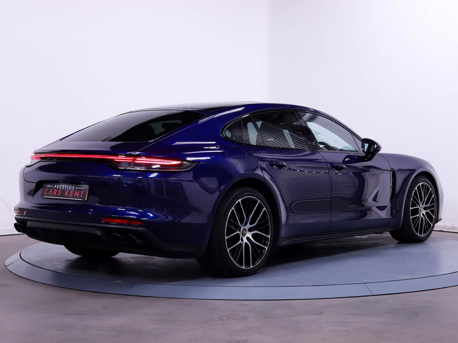 Used Porsche Panamera 2024 for sale - 76121580: Photo 9