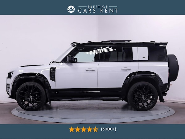 Used Land Rover Defender 110 2023 for sale - 76108667: Photo 4