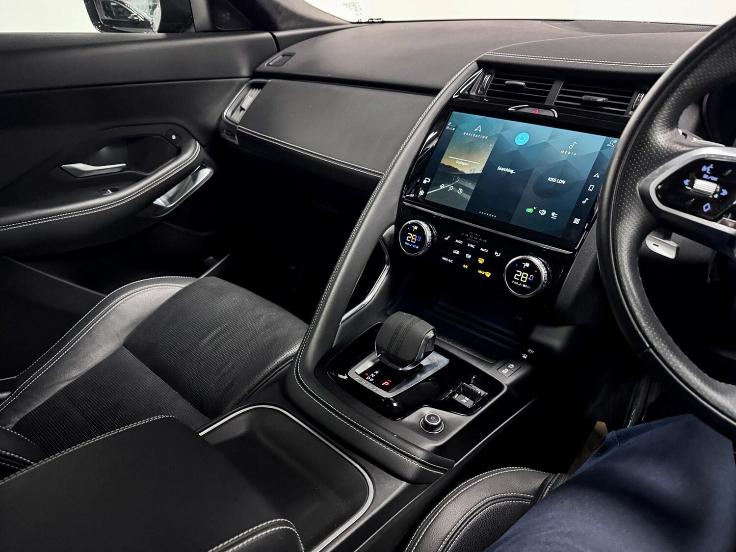 Used Jaguar E-Pace 2021 for sale - 77646240: Photo 26