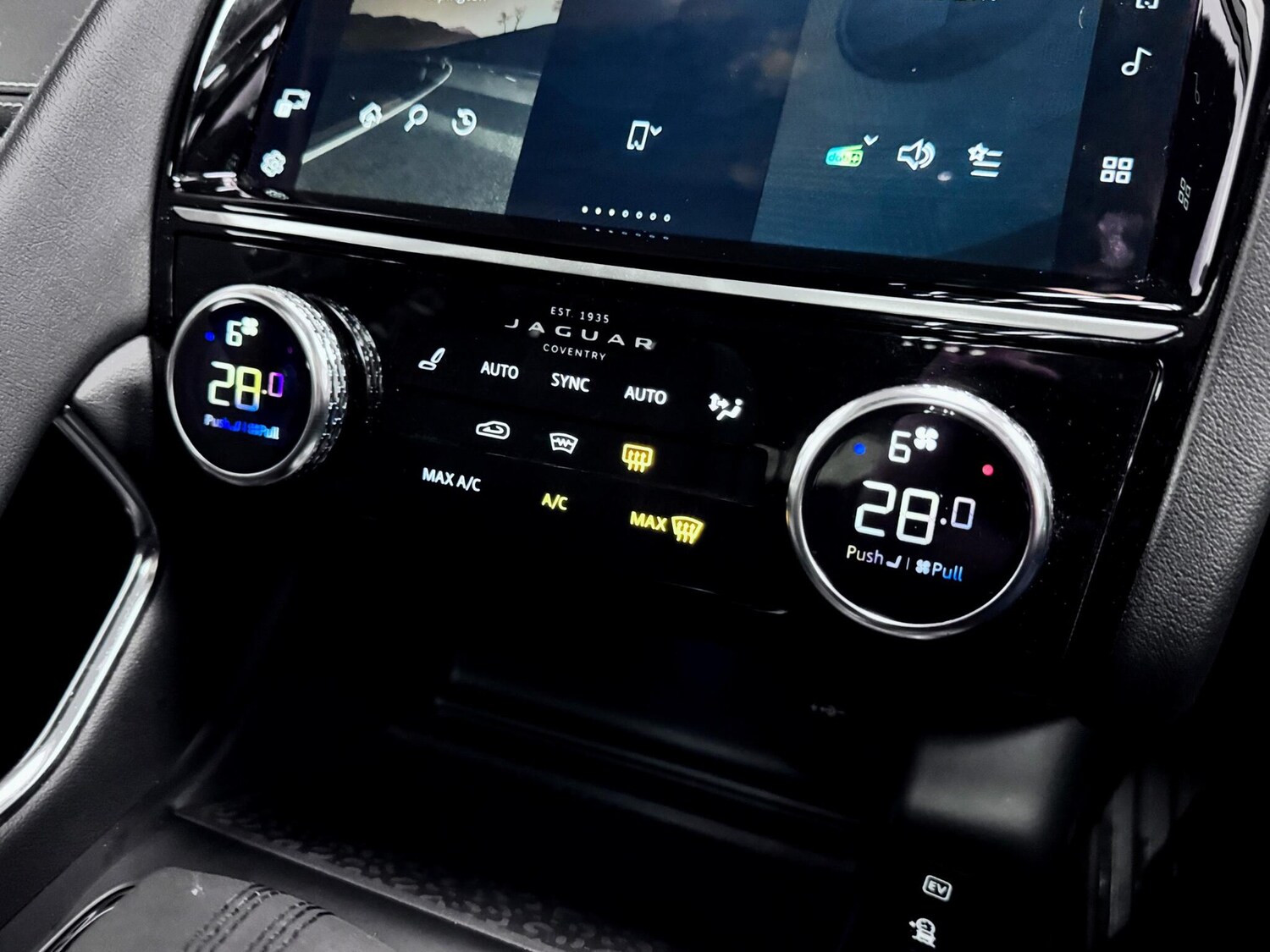 Used Jaguar E-Pace 2021 for sale - 77646240: Photo 31