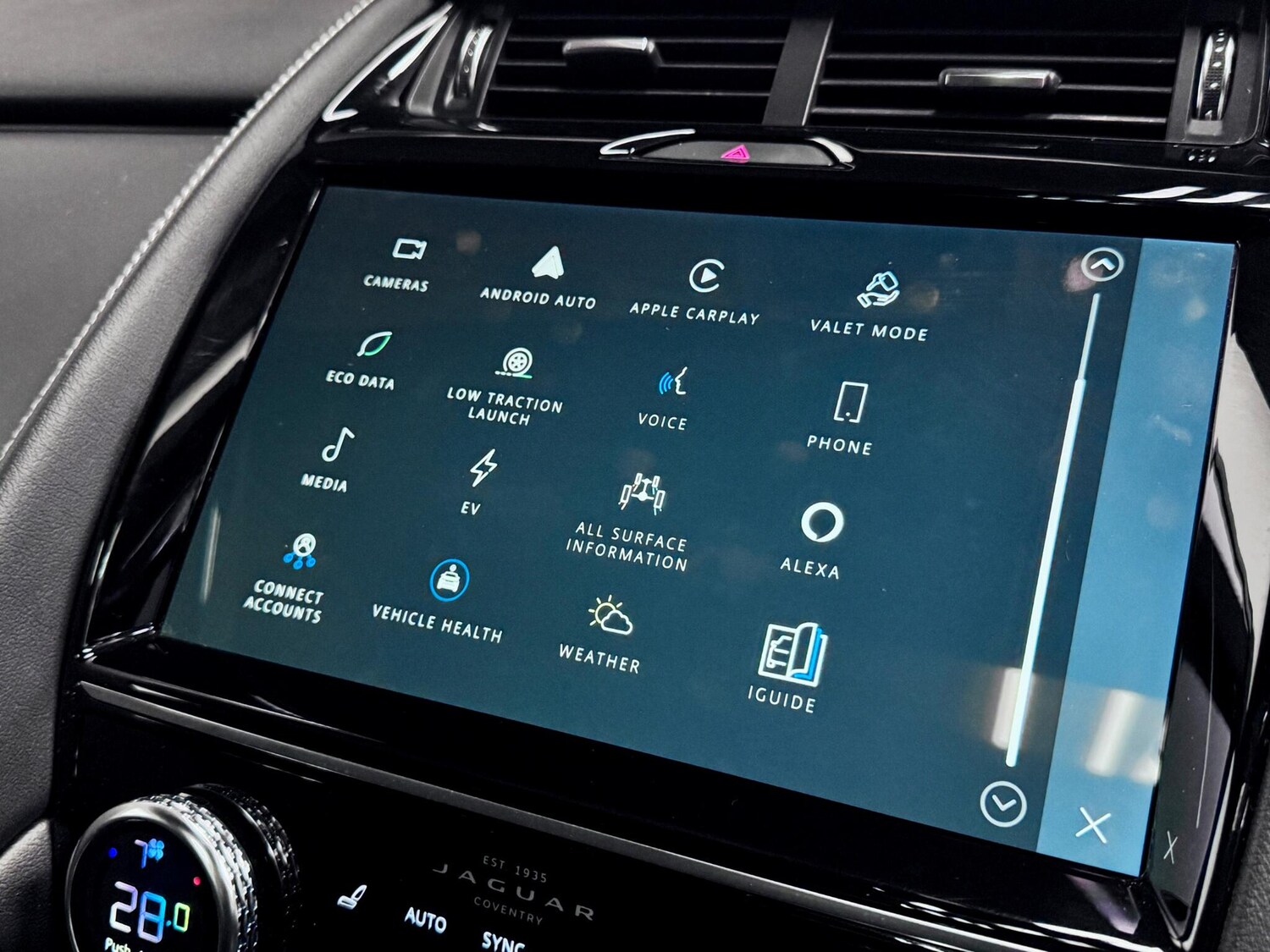 Used Jaguar E-Pace 2021 for sale - 77646240: Photo 38