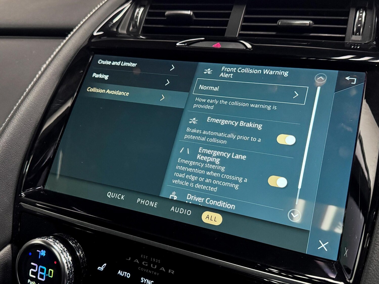 Used Jaguar E-Pace 2021 for sale - 77646240: Photo 44