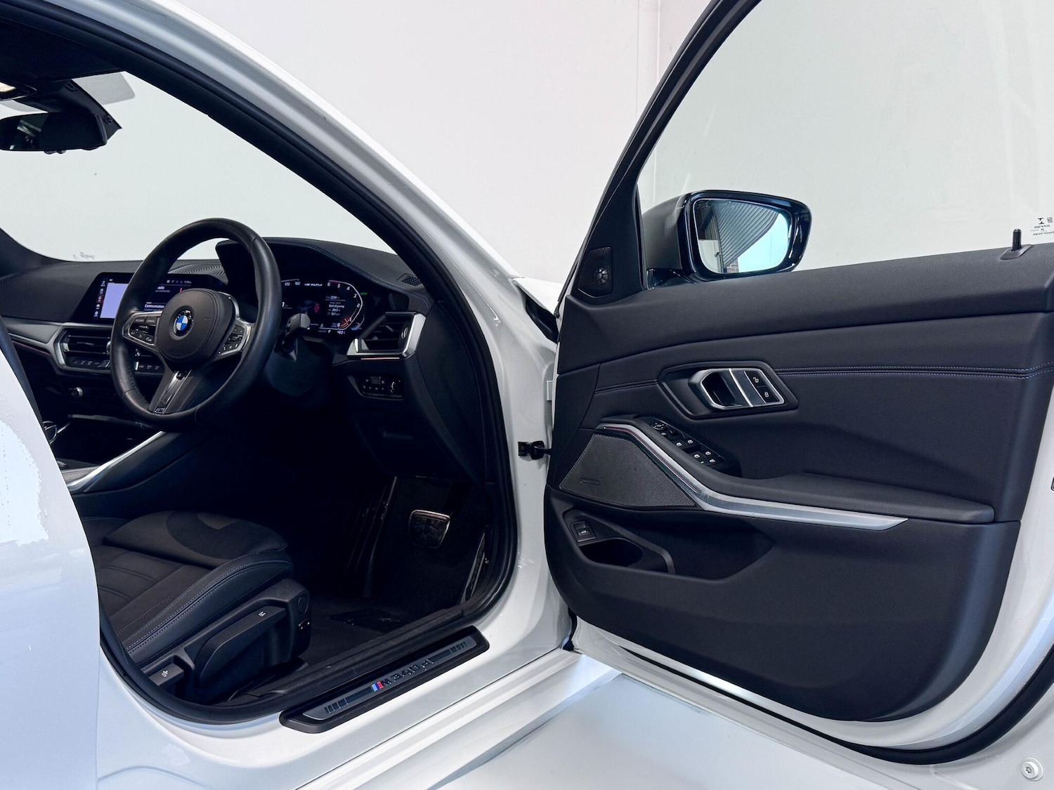 Used BMW 3 Series 2020 for sale - 77119676: Photo 14