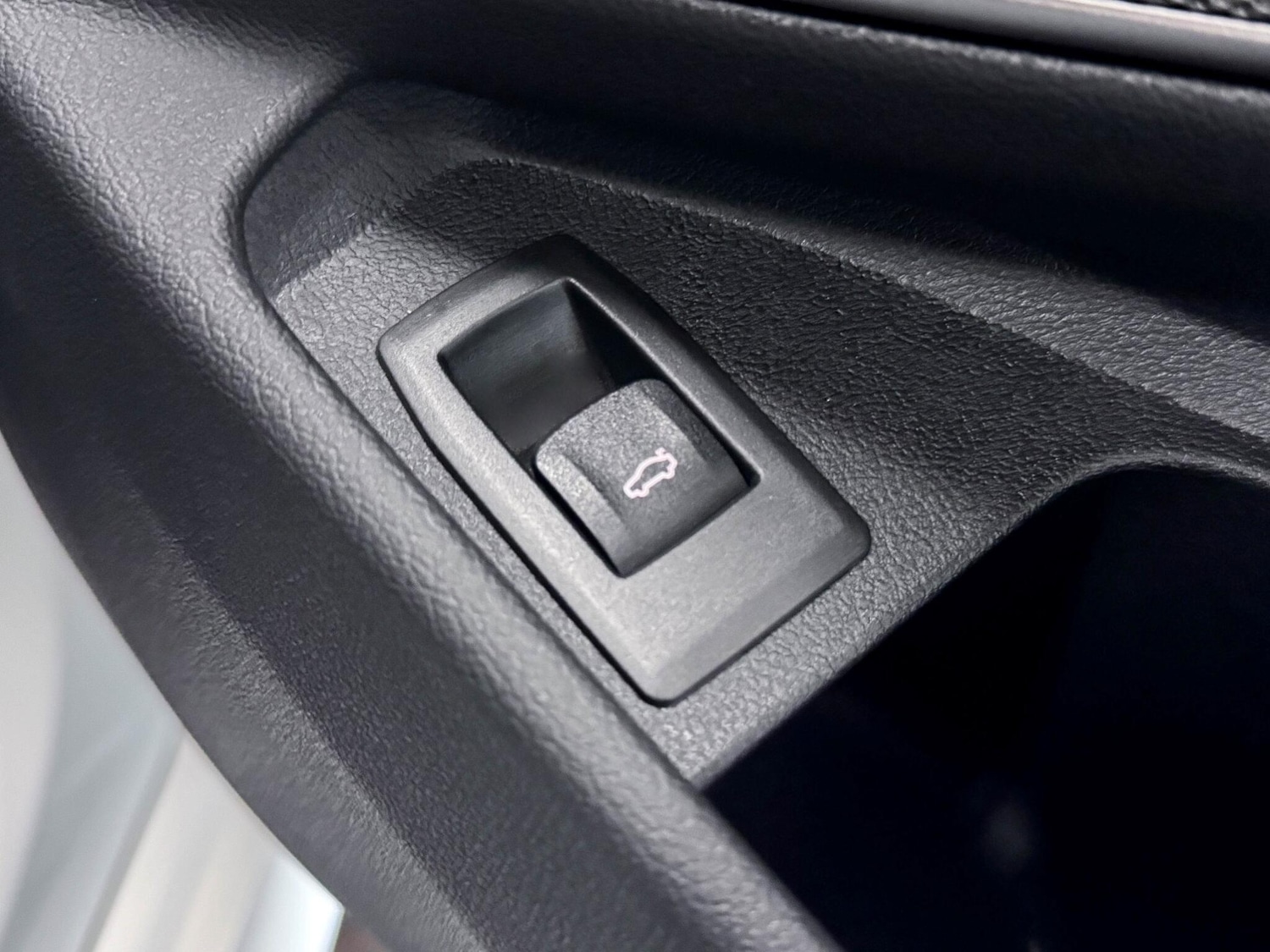 Used BMW 3 Series 2020 for sale - 77119676: Photo 18