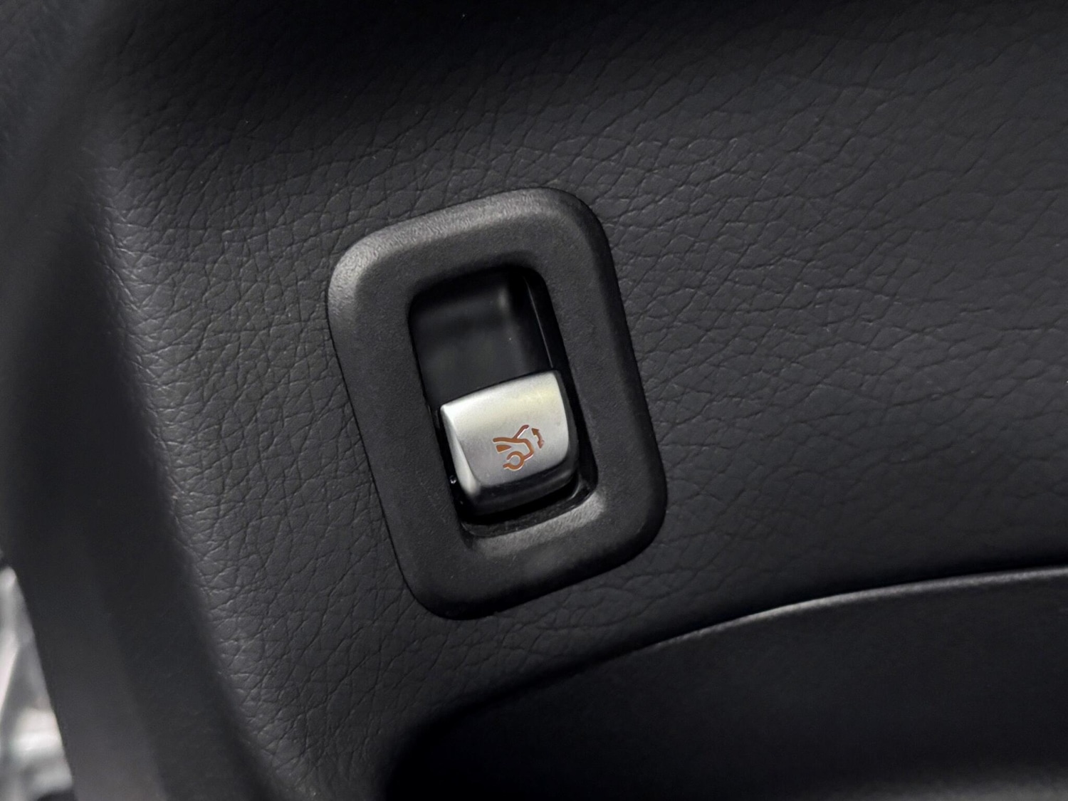 Used Mercedes-Benz GLC 2022 for sale - 77142920: Photo 19