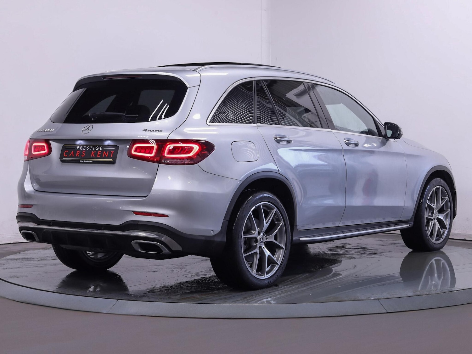Used Mercedes-Benz GLC 2022 for sale - 77142920: Photo 9