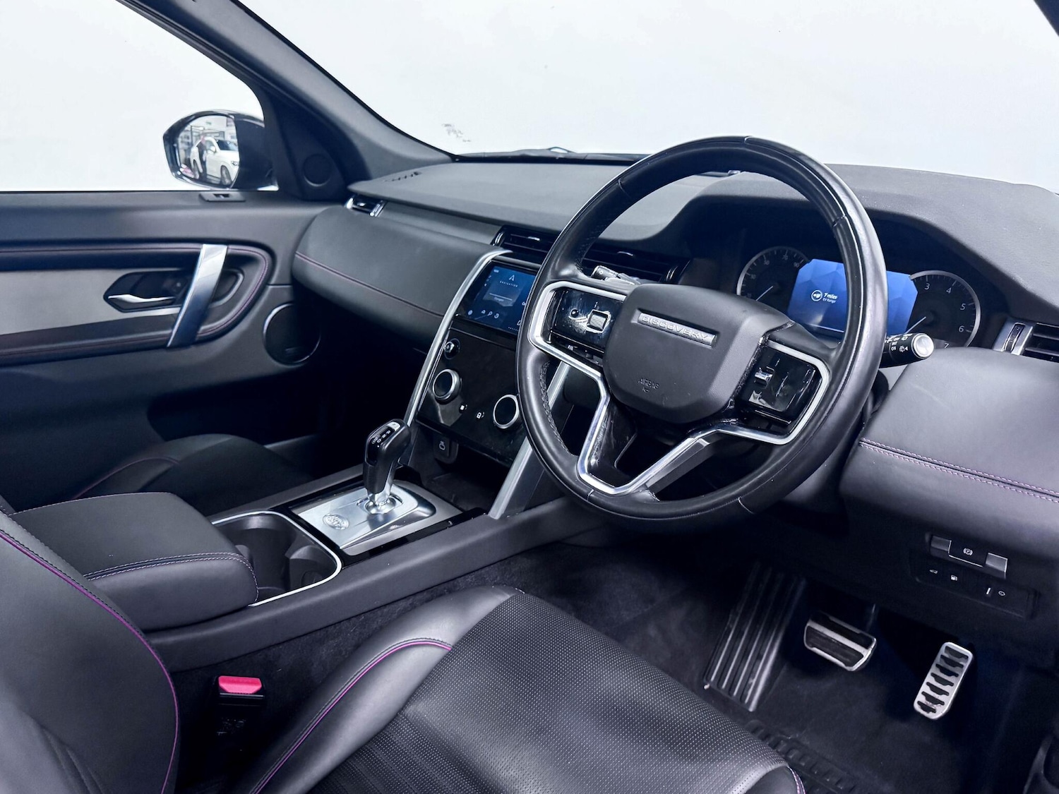 Used Land Rover Discovery Sport 2023 for sale - 77108989: Photo 21