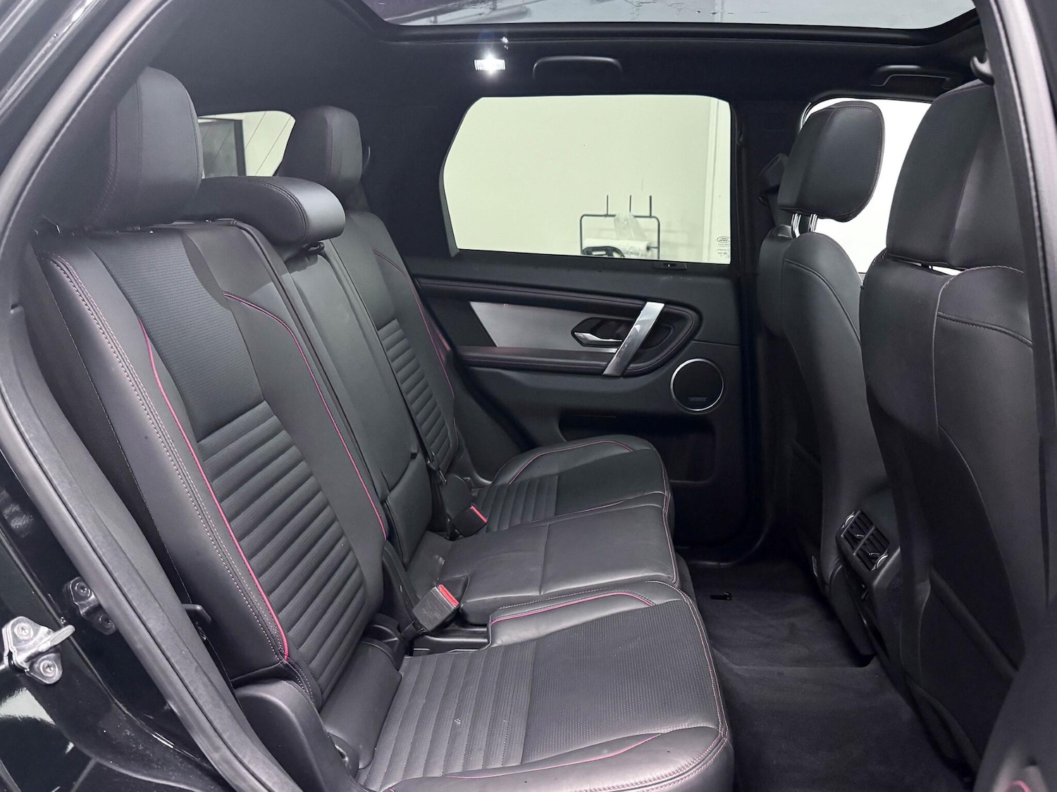 Used Land Rover Discovery Sport 2023 for sale - 77108989: Photo 24