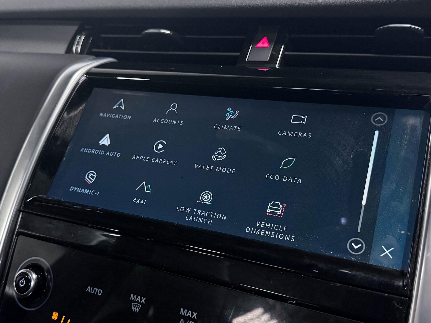 Used Land Rover Discovery Sport 2023 for sale - 77108989: Photo 40