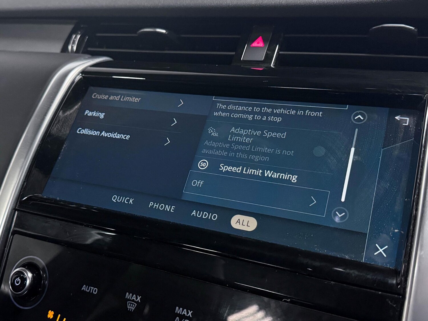 Used Land Rover Discovery Sport 2023 for sale - 77108989: Photo 48