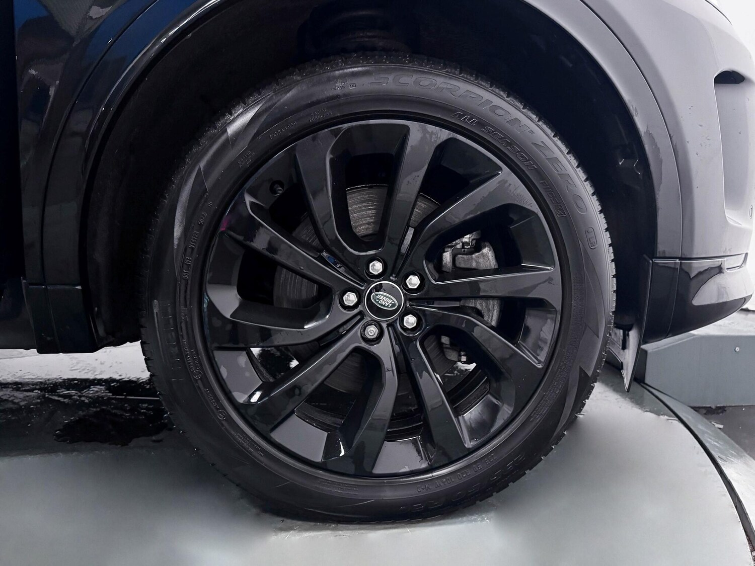 Used Land Rover Discovery Sport 2023 for sale - 77108989: Photo 58