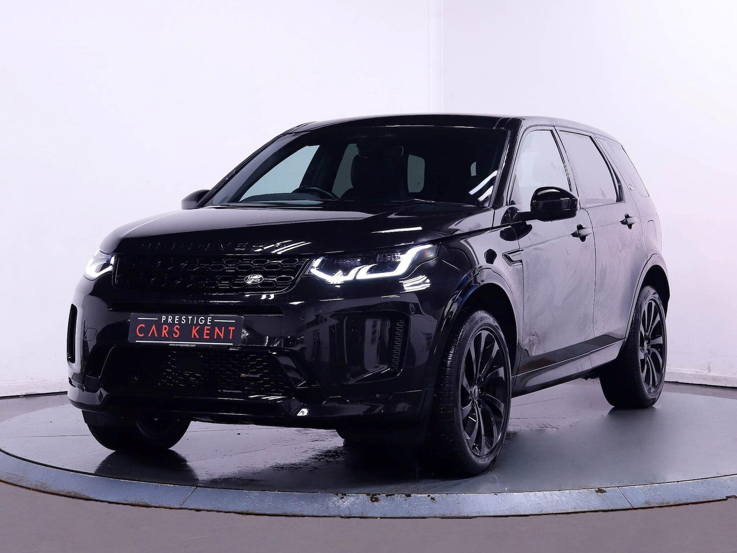 Used Land Rover Discovery Sport 2023 for sale - 77108989: Photo 6