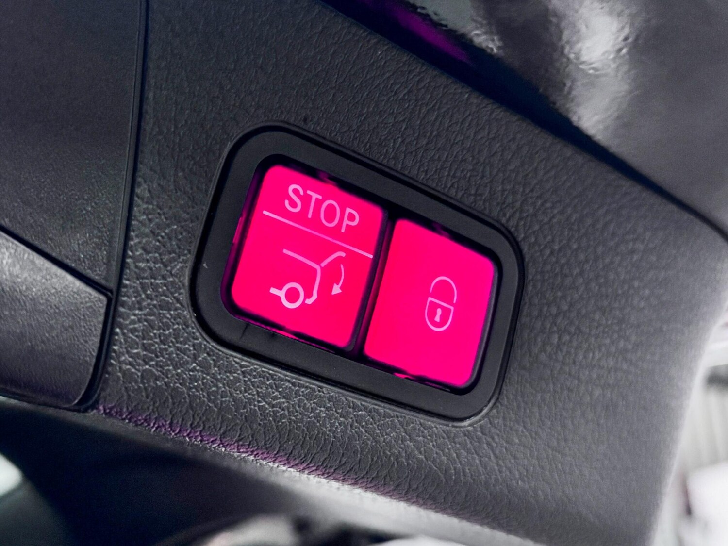 Used Mercedes-Benz GLB for sale - 77597850: Photo 14