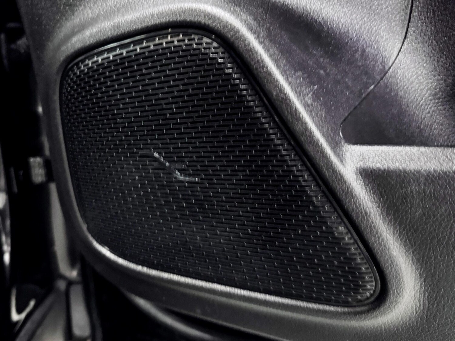 Used Mercedes-Benz GLB for sale - 77597850: Photo 19