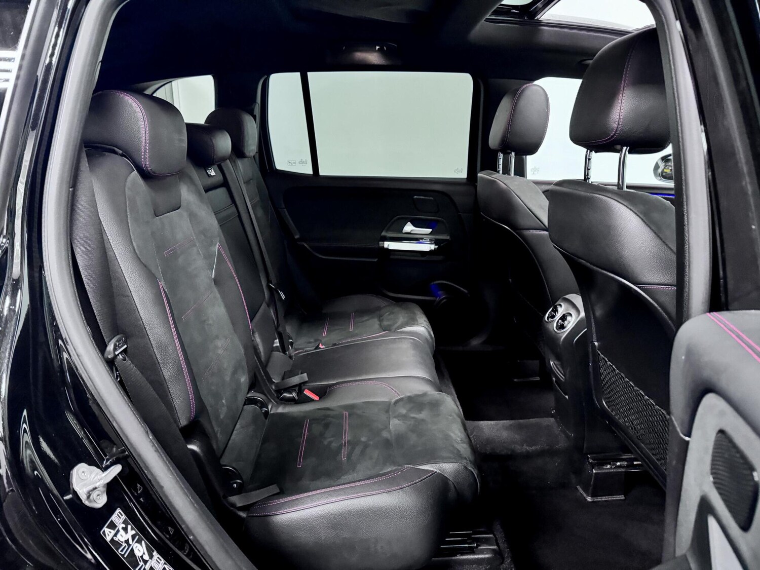 Used Mercedes-Benz GLB for sale - 77597850: Photo 27