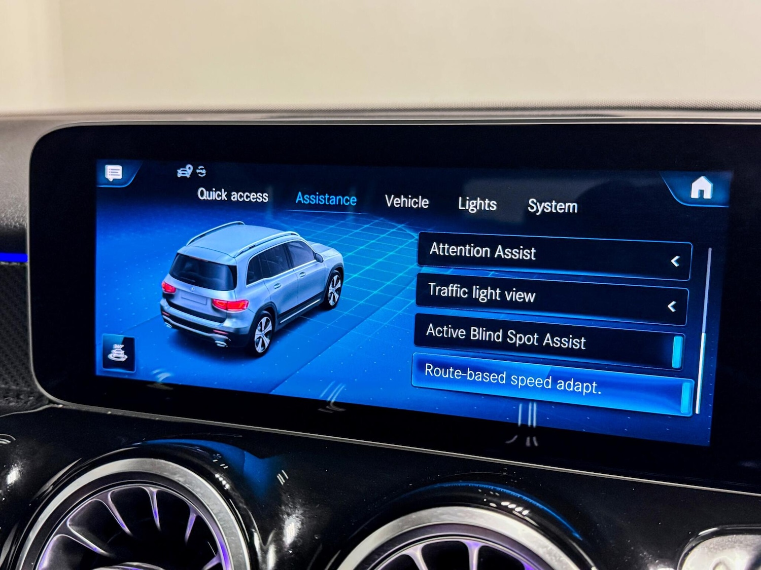 Used Mercedes-Benz GLB for sale - 77597850: Photo 52