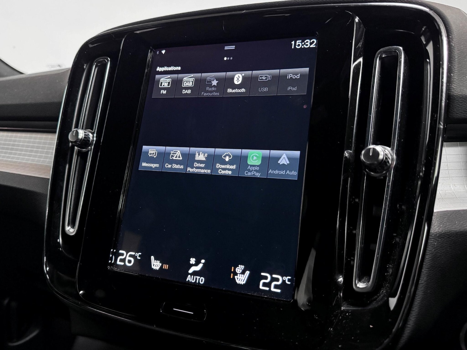 Used Volvo XC40 2022 for sale - 76472157: Photo 40