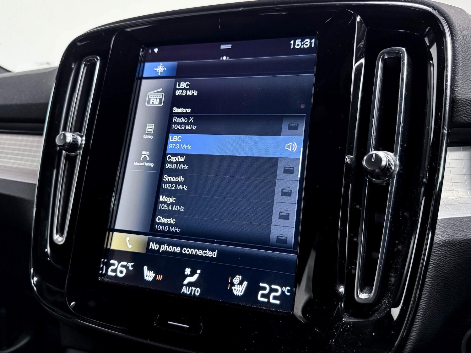 Used Volvo XC40 2022 for sale - 76472157: Photo 43