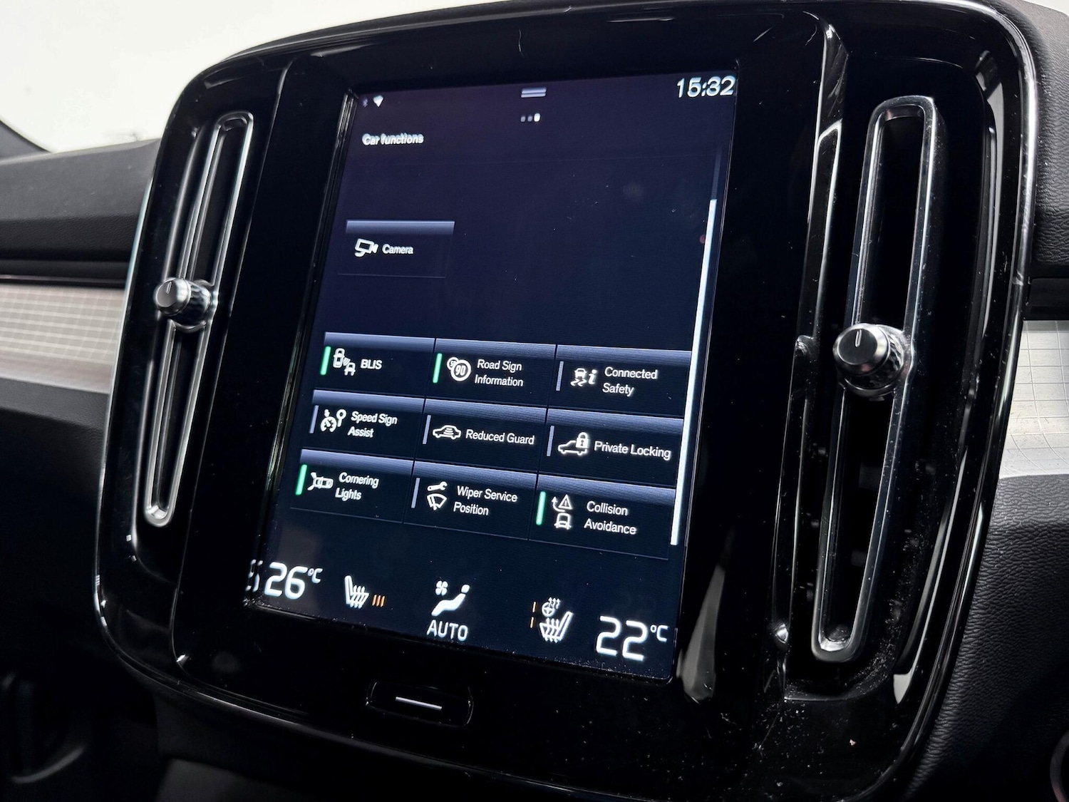 Used Volvo XC40 2022 for sale - 76472157: Photo 47