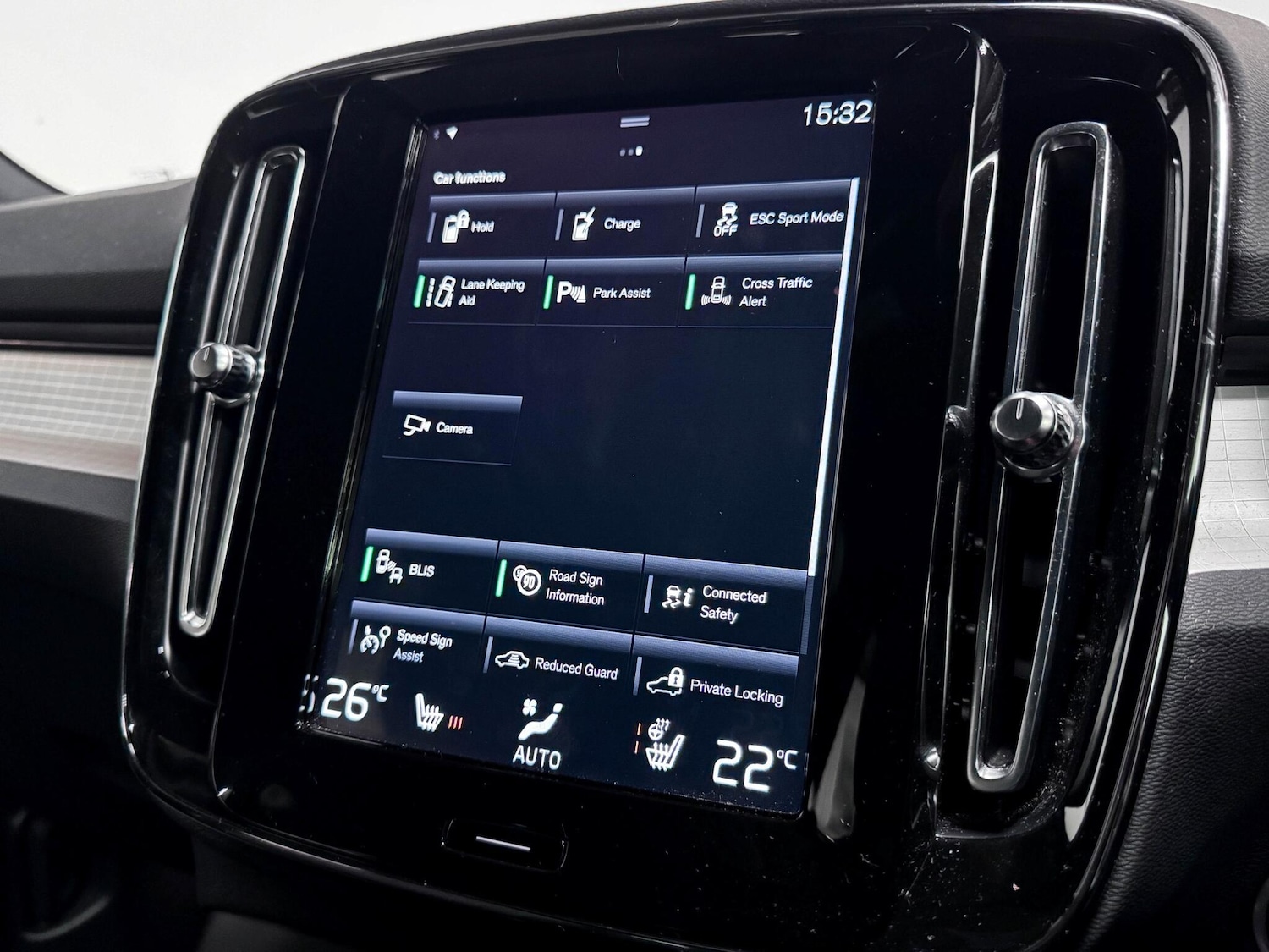 Used Volvo XC40 2022 for sale - 76472157: Photo 48