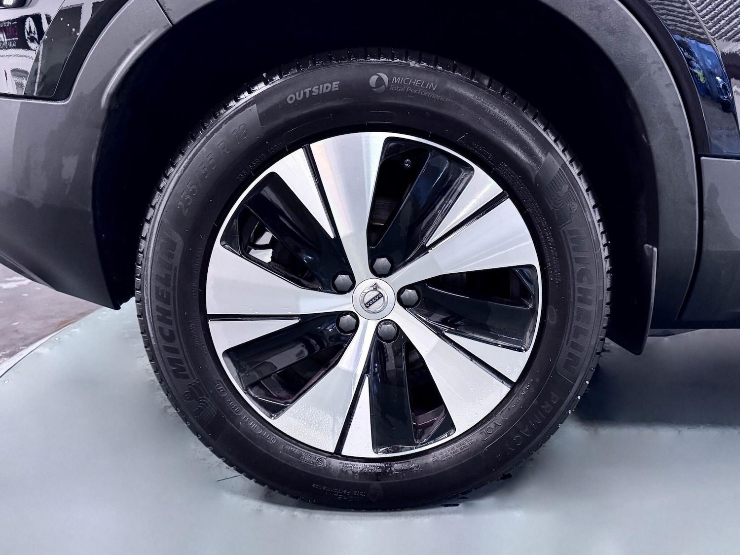 Used Volvo XC40 2022 for sale - 76472157: Photo 50