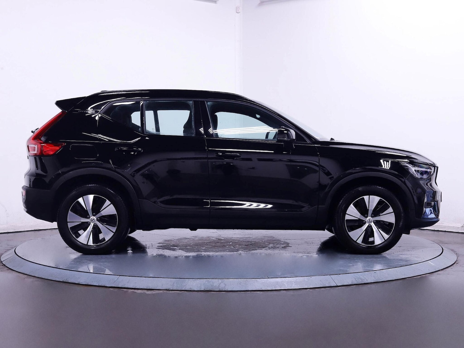 Used Volvo XC40 2022 for sale - 76472157: Photo 8