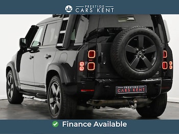 Used Land Rover Defender 2023 for sale - 79146120: Photo