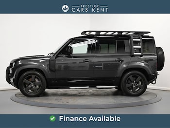 Used Land Rover Defender 2023 for sale - 79146120: Photo