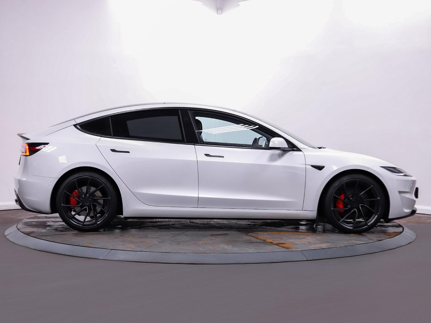 Used Tesla Model 3 2024 for sale - 77658050: Photo 8