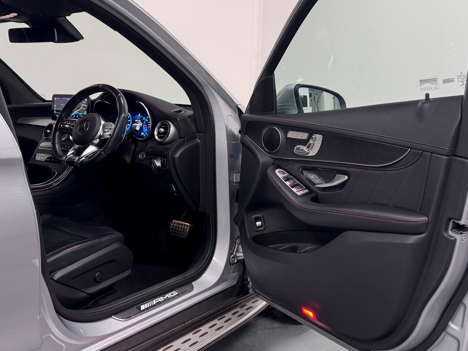 Used Mercedes-Benz GLC 2022 for sale - 76998921: Photo 14