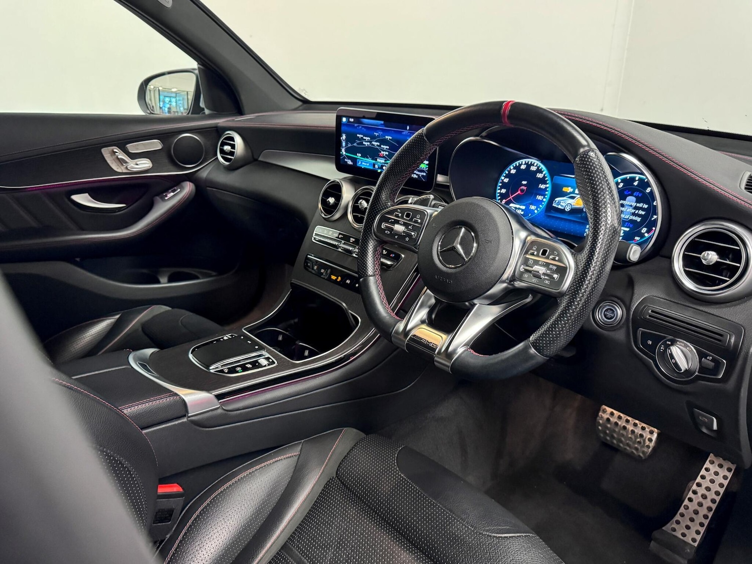 Used Mercedes-Benz GLC 2022 for sale - 76998921: Photo 21