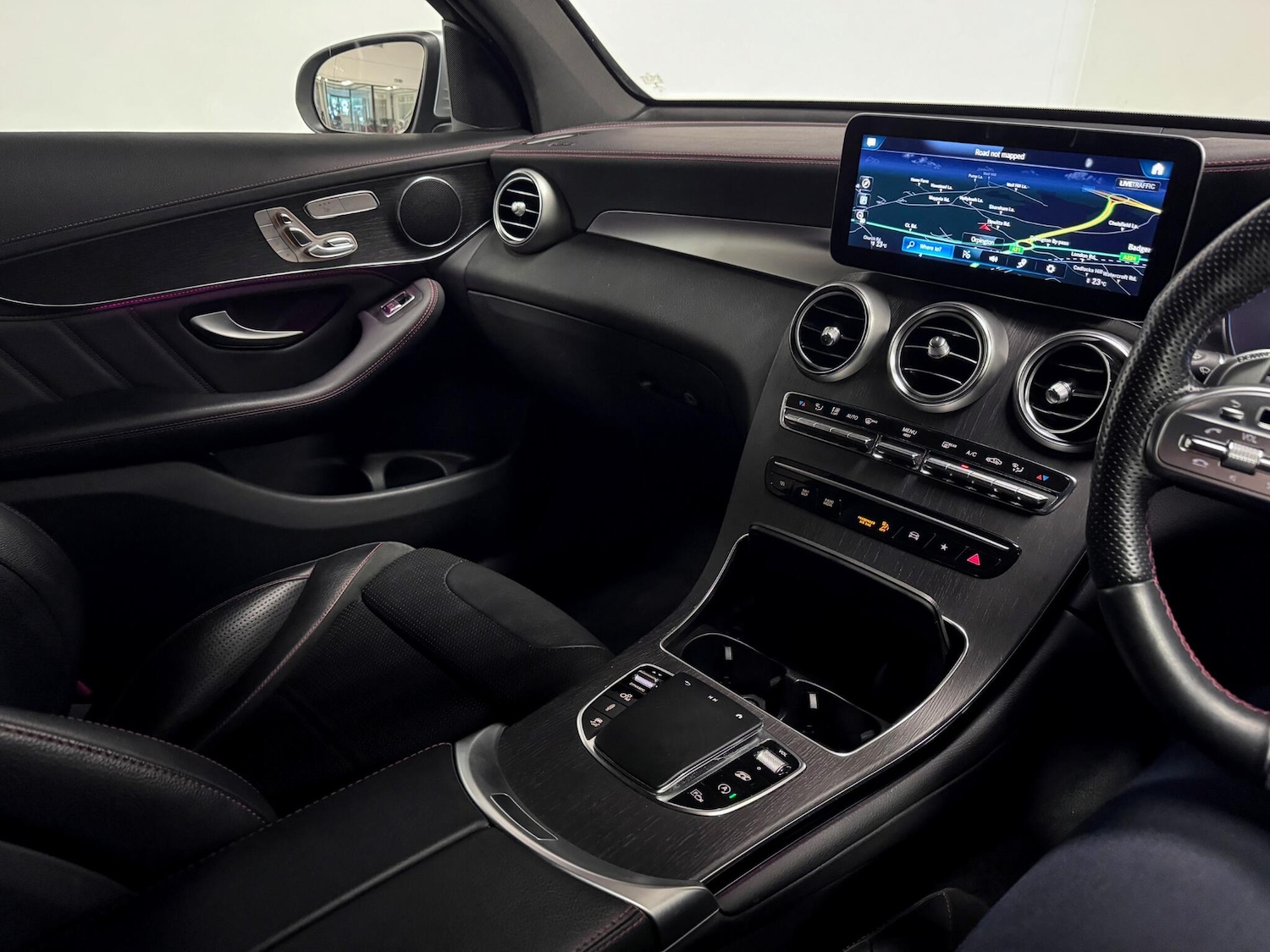 Used Mercedes-Benz GLC 2022 for sale - 76998921: Photo 28