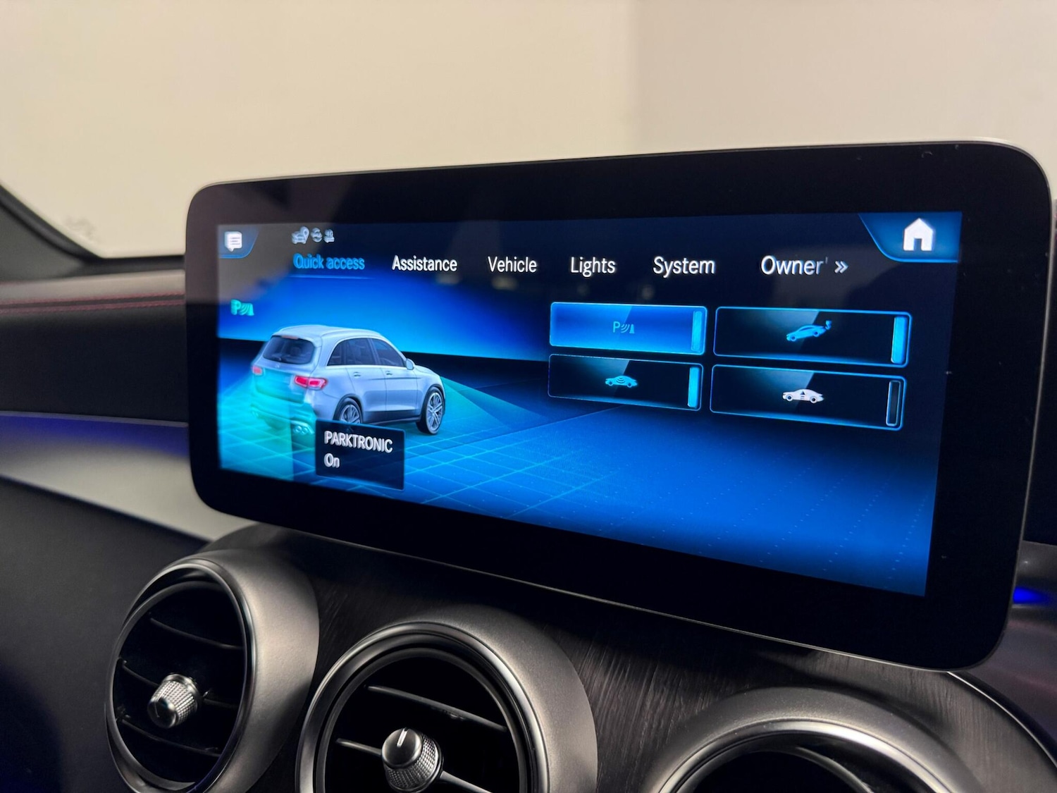 Used Mercedes-Benz GLC 2022 for sale - 76998921: Photo 49