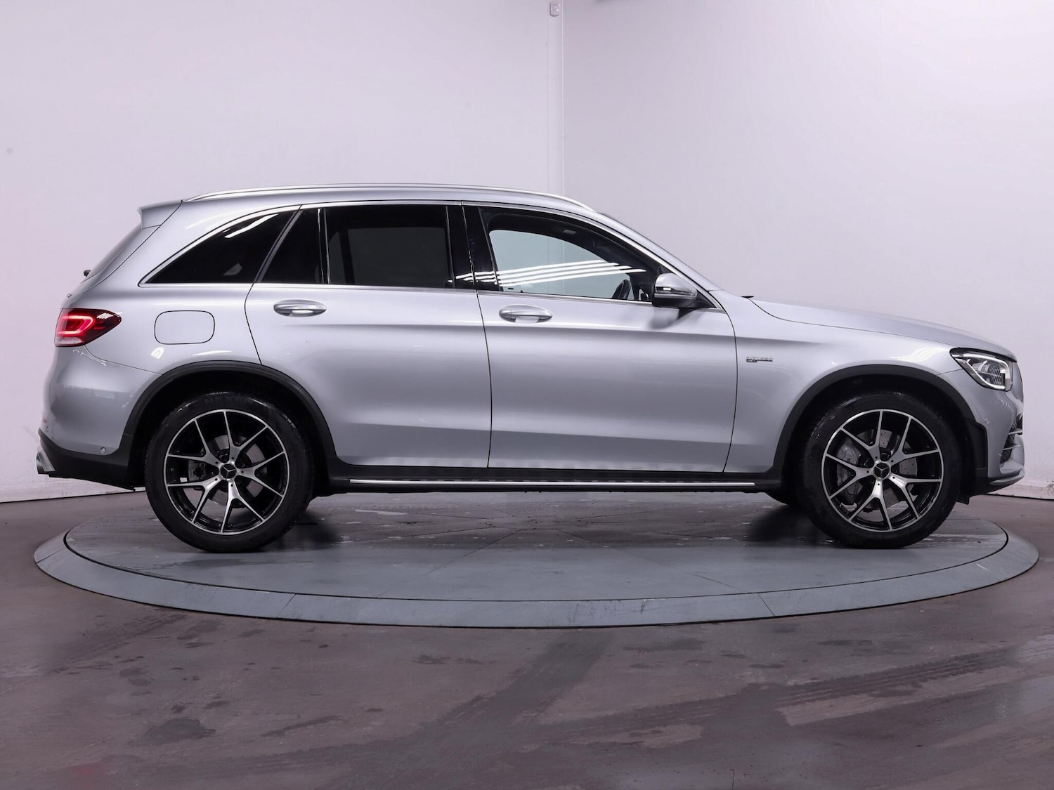 Used Mercedes-Benz GLC 2022 for sale - 76998921: Photo 8
