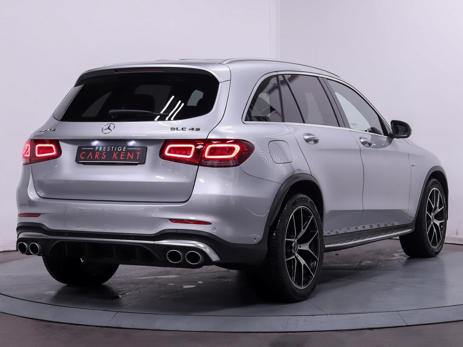 Used Mercedes-Benz GLC 2022 for sale - 76998921: Photo 9