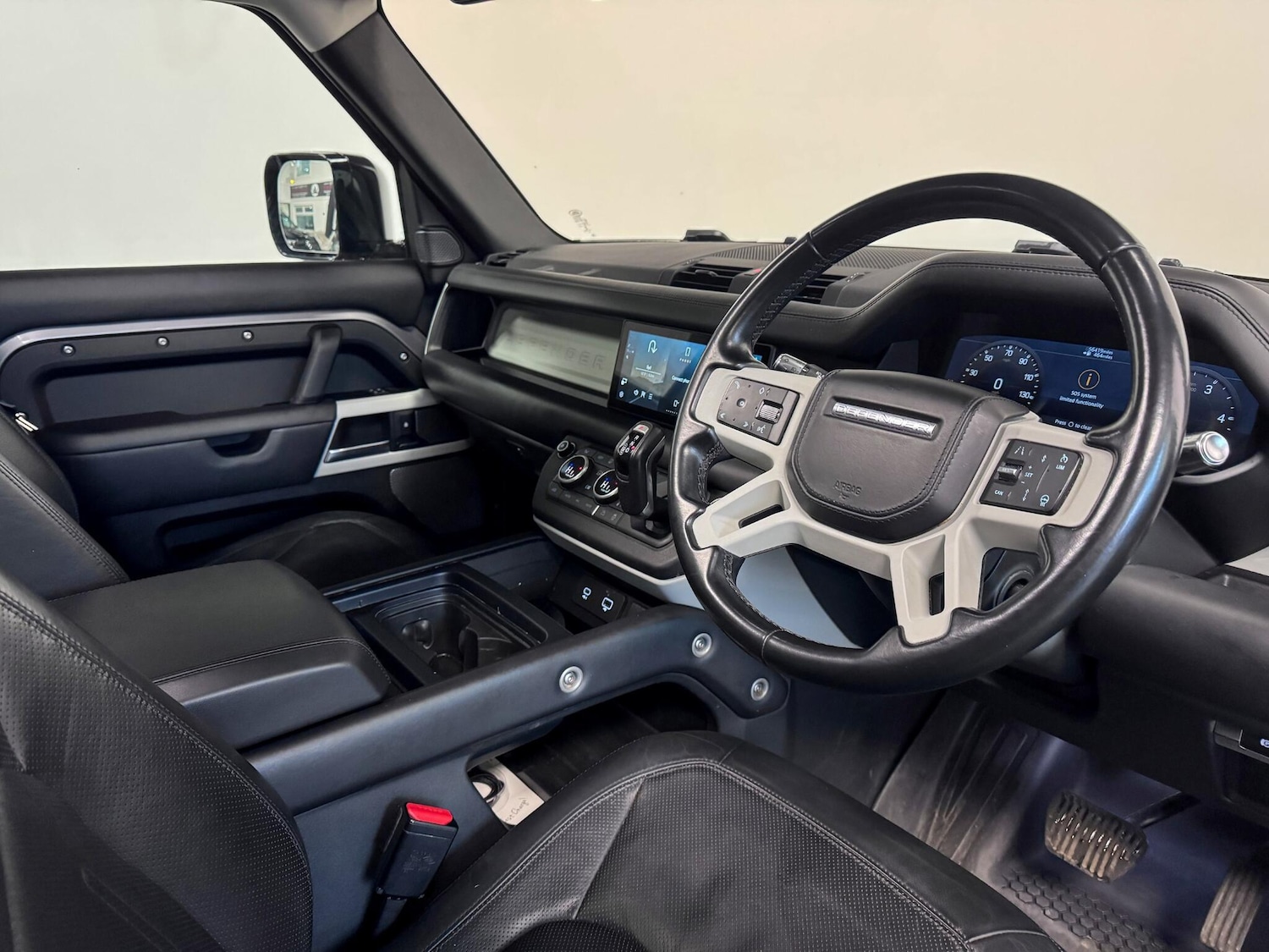 Used Land Rover Defender 110 for sale - 77029726: Photo 19