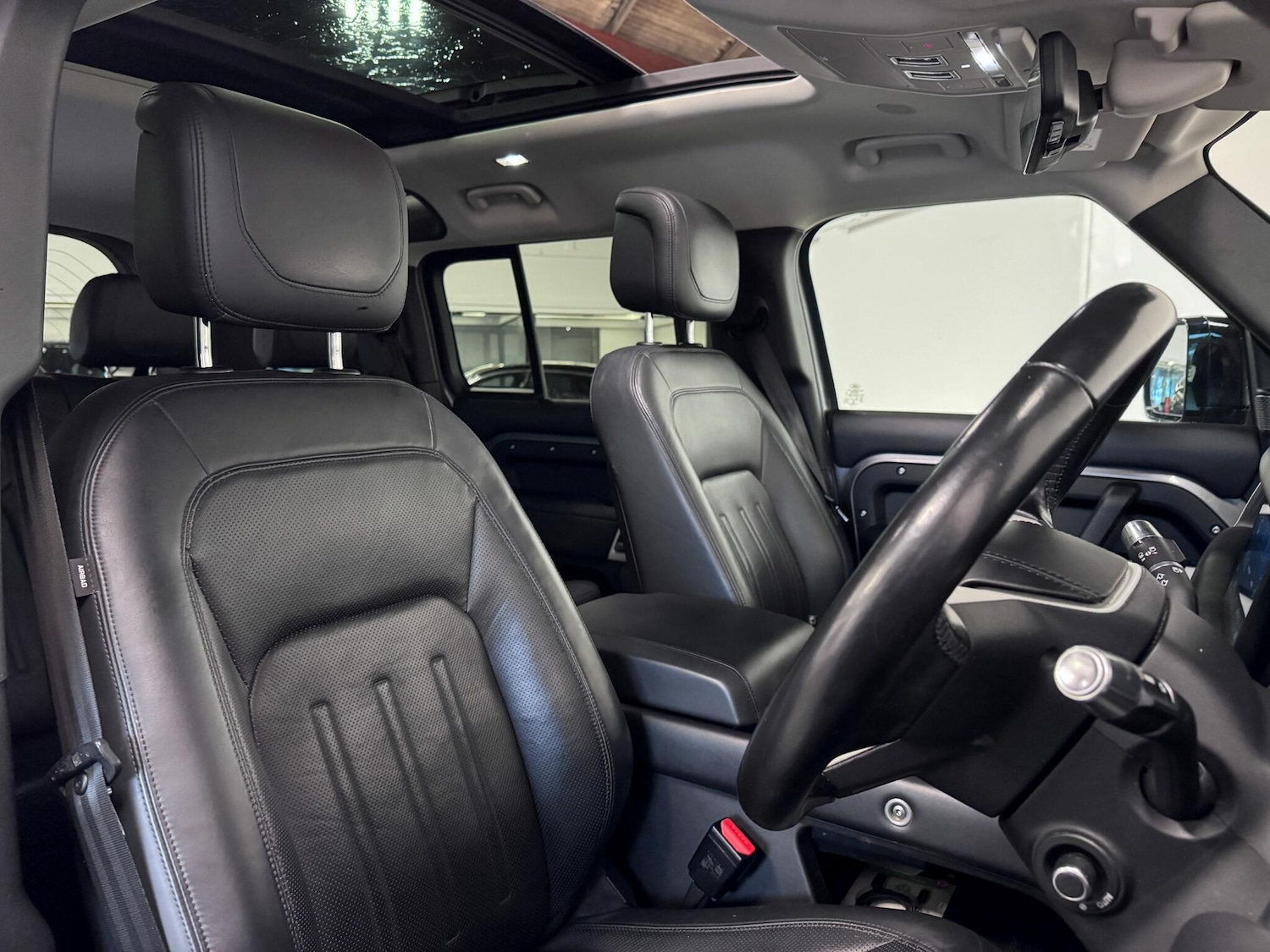 Used Land Rover Defender 110 for sale - 77029726: Photo 22