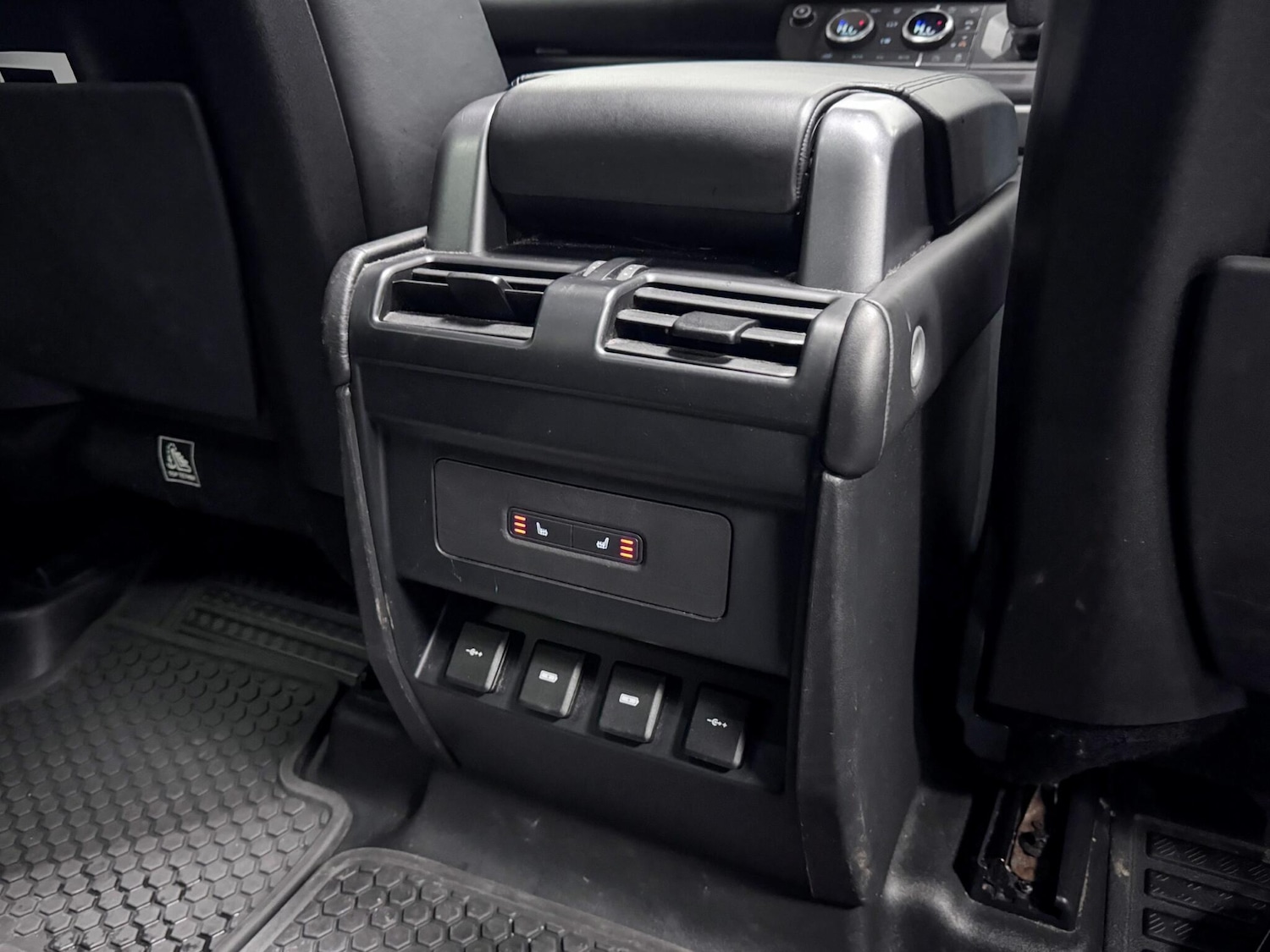 Used Land Rover Defender 110 for sale - 77029726: Photo 26