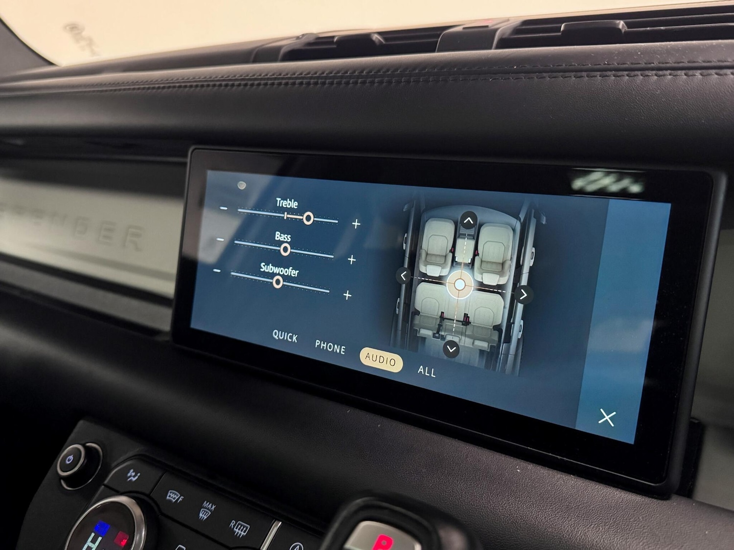 Used Land Rover Defender 110 for sale - 77029726: Photo 47